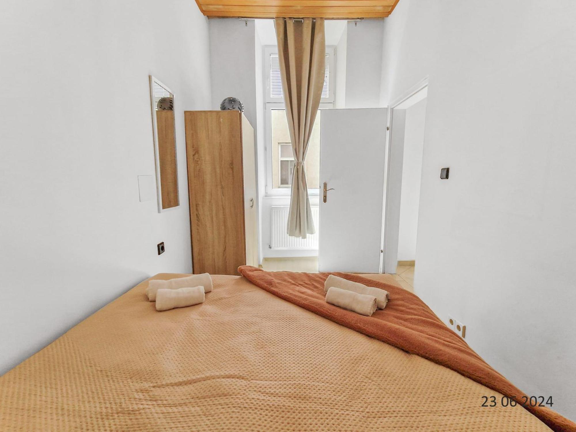 Four-Bedroom, Four King-Size Comfort เวียนนา ภายนอก รูปภาพ