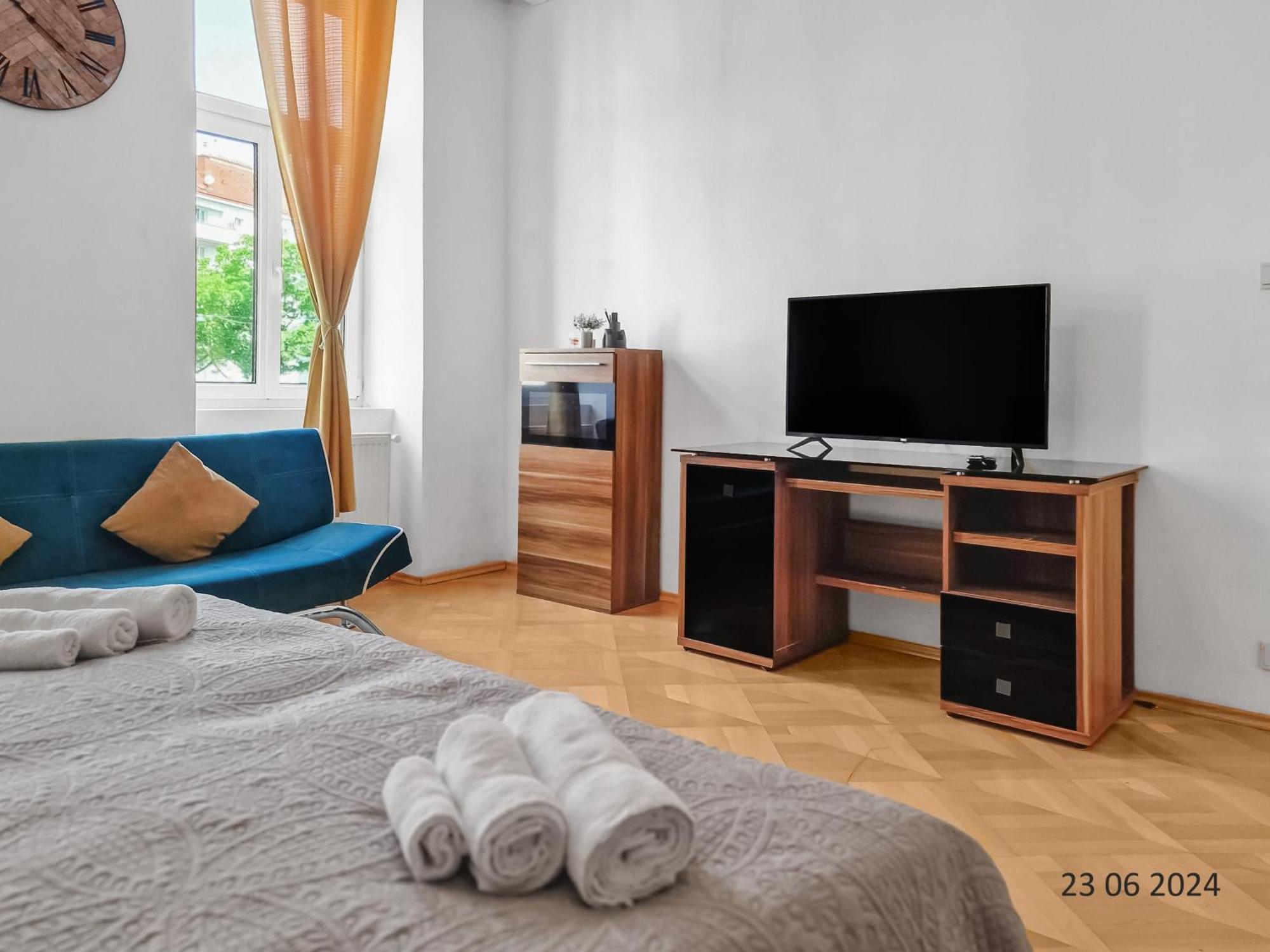 Four-Bedroom, Four King-Size Comfort เวียนนา ภายนอก รูปภาพ